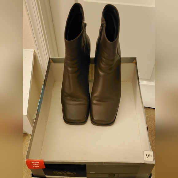 Mossimo Supply Co. Shoes - Chocolate brown boot (W) roomy 9.5